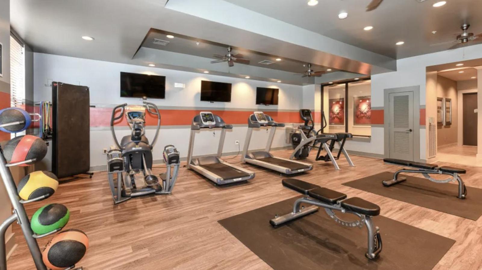Apartment Landing At The Bristol On Union - 1 Bedroom In New Pathways Memphis