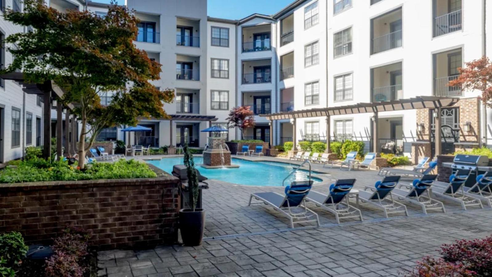 Landing At The Bristol On Union - 1 Bedroom In New Pathways